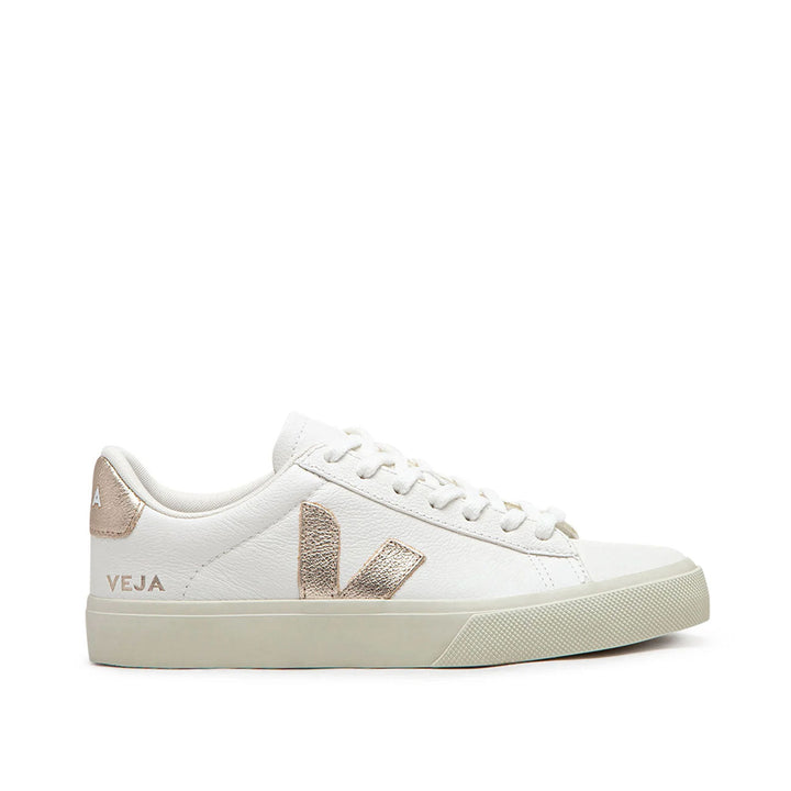 Veja WMNS Campo Chromefree Leder (Weiß / Bronze)