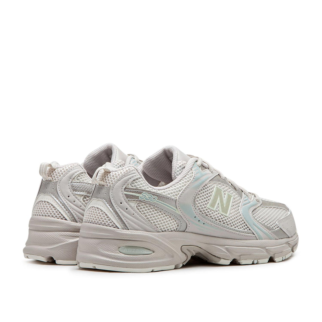 New Balance MR530AA1 (Creme / Hellblau)