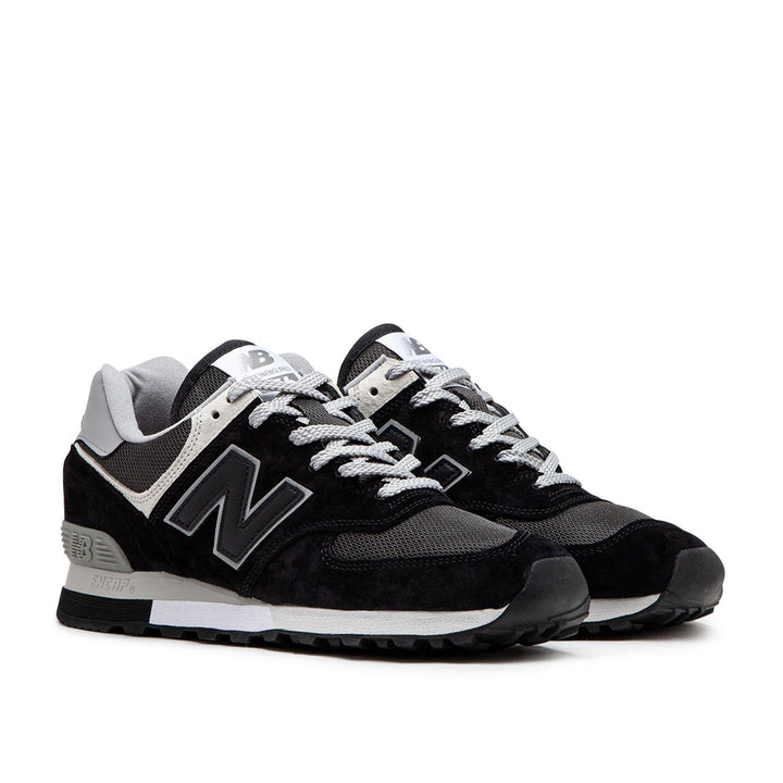 New Balance OU576PBK Hergestellt in Großbritannien (Schwarz / Weiß)