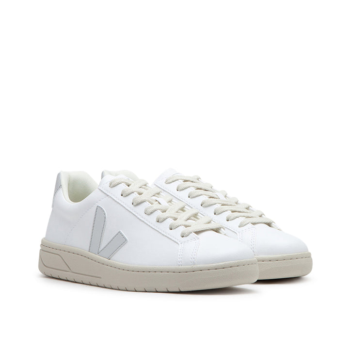 Veja WMNS URCA CWL (White / Silver)